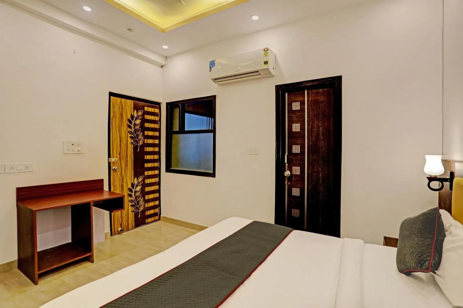 Hotel Marina Near Delhi Airport Nueva Delhi 3*,